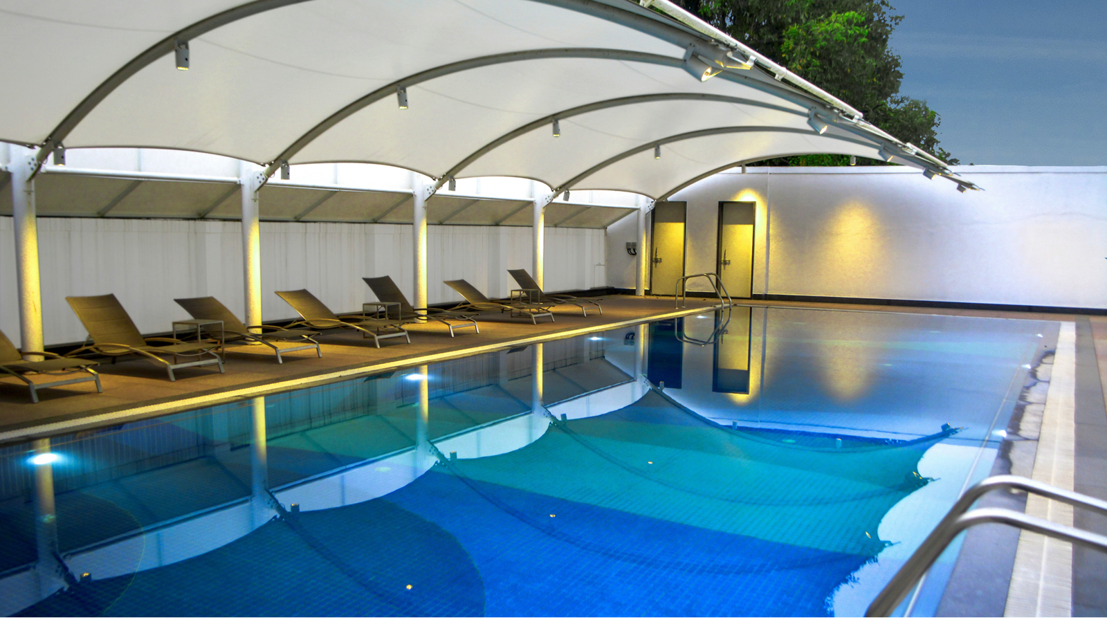 Cantilevered Vault Collection
